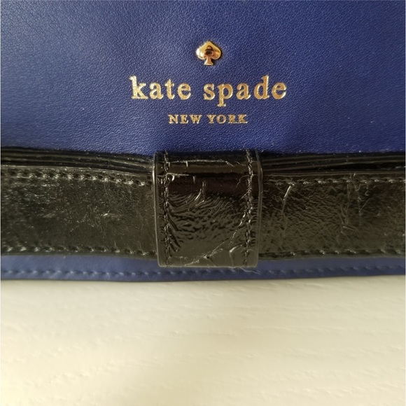 Kate Spade Leather Crossbody with Patent Bow Envelope Crossbody bag - Picture 2 of 11